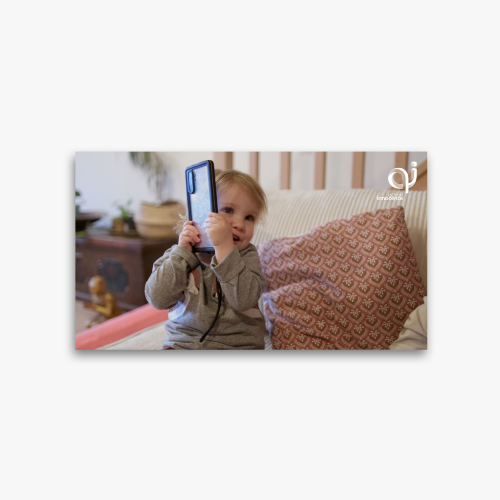 Grandir avec les écrans, de 12 à 24 mois