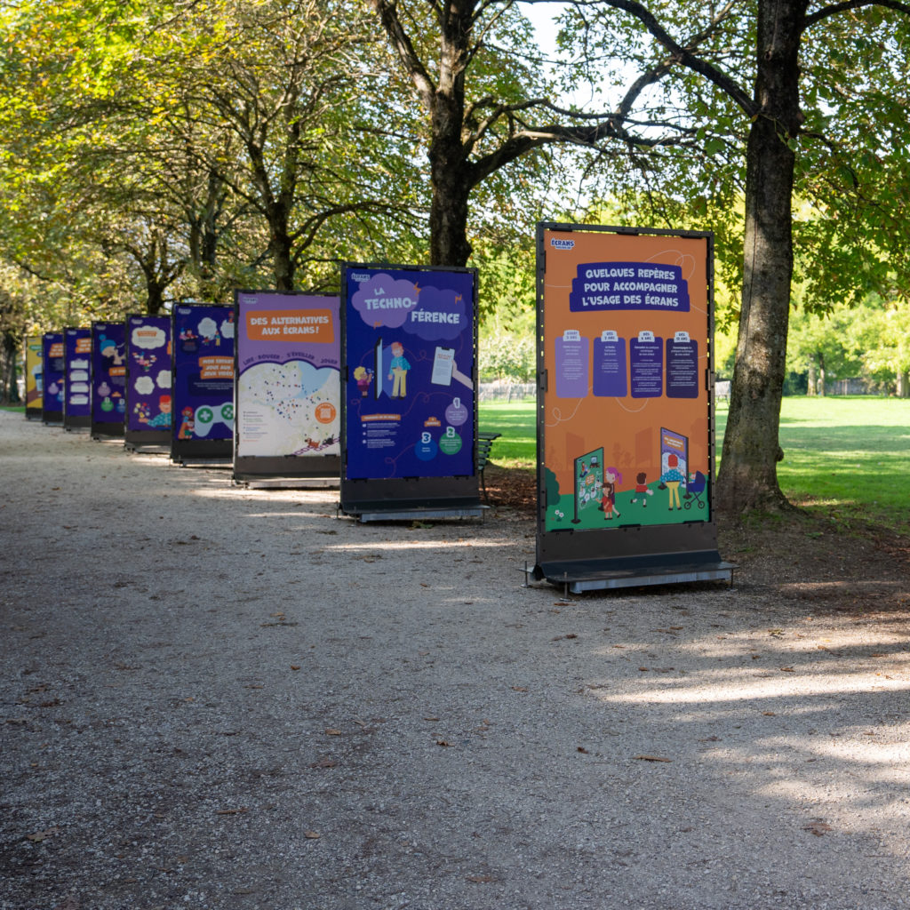 Écrans, parlons-en : une exposition itinérante interroge l&rsquo;usage des écrans